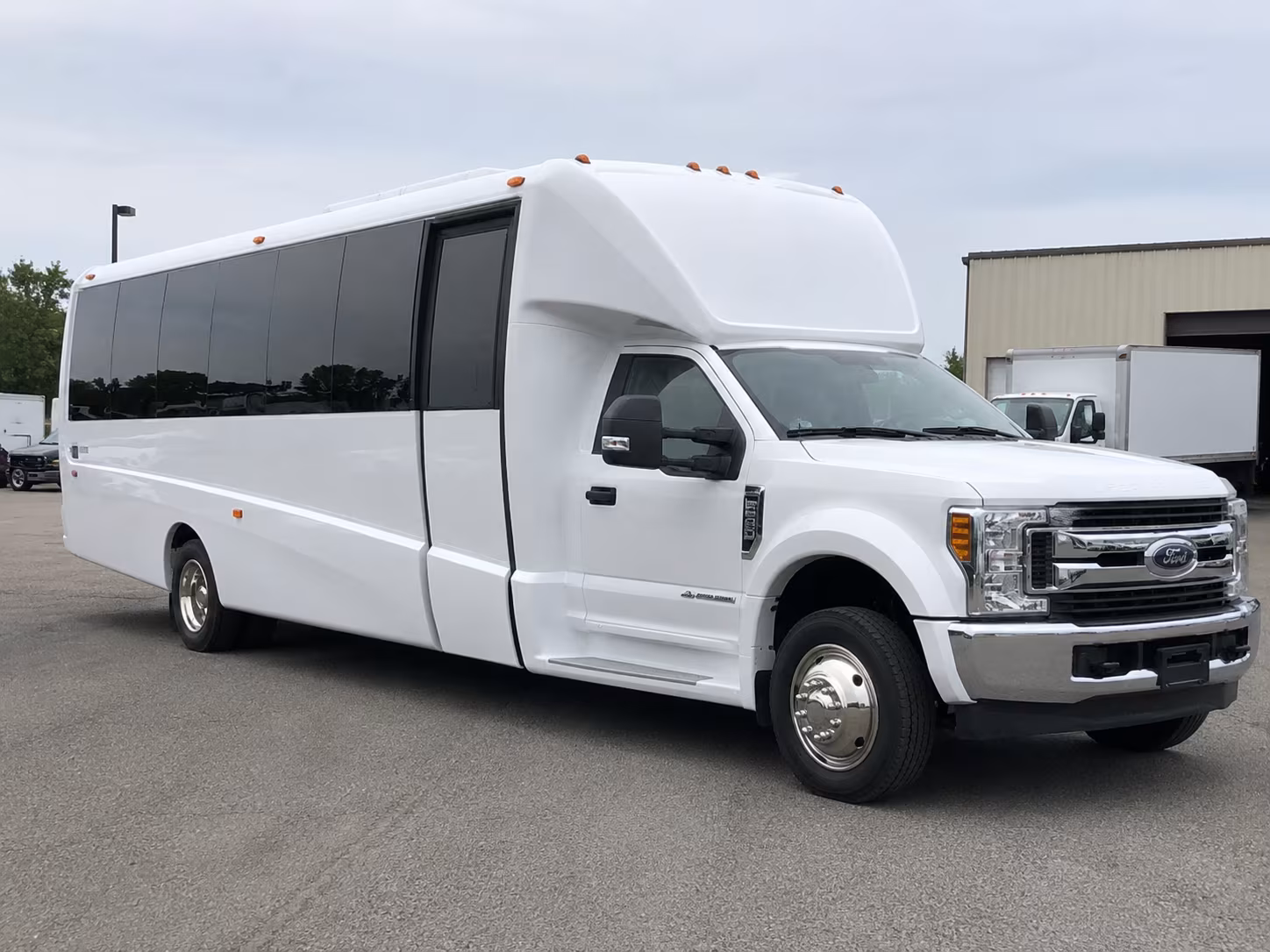 buses for huntington beach marine science and aquarium field trips