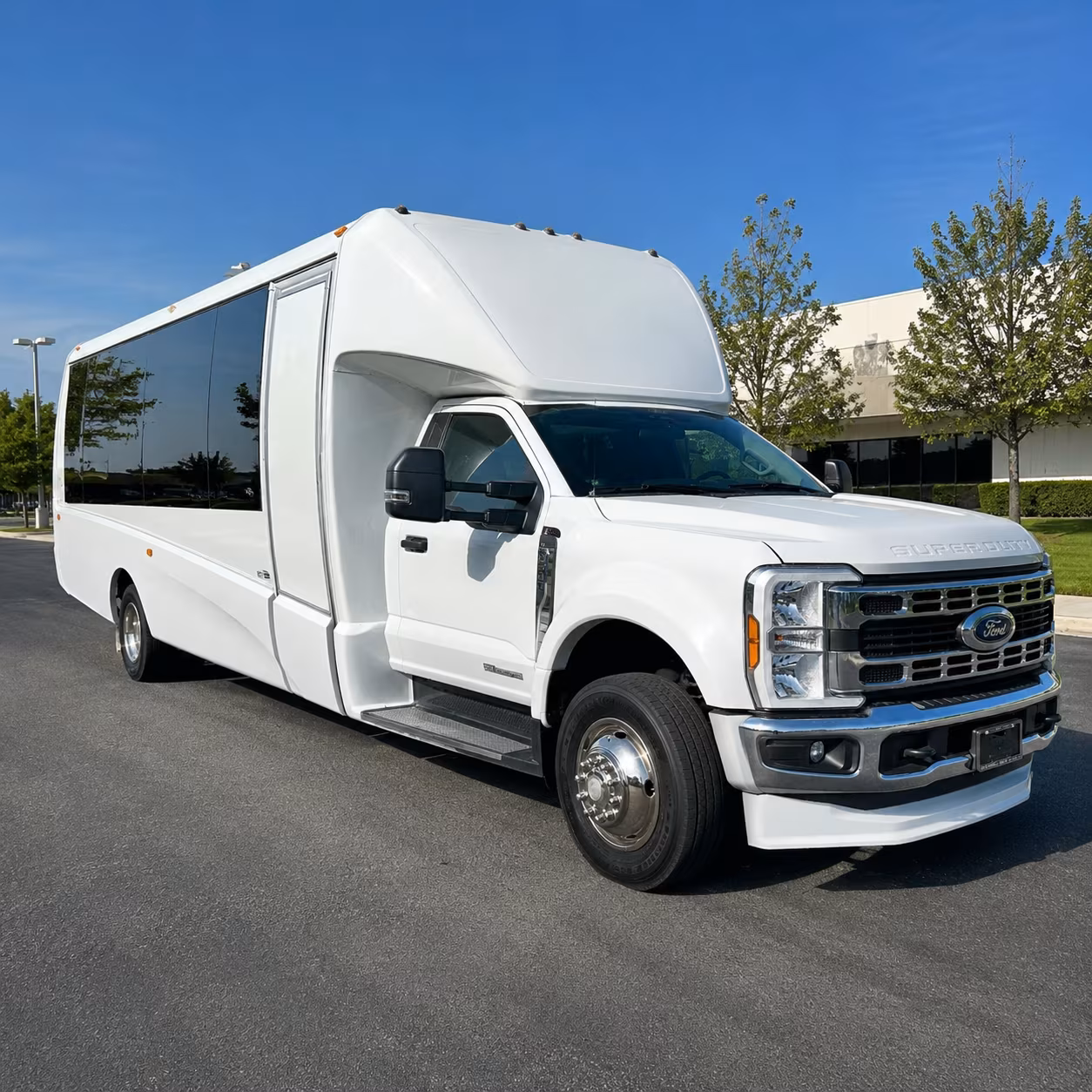 charter buses for corporate events and team outings along the oc coast