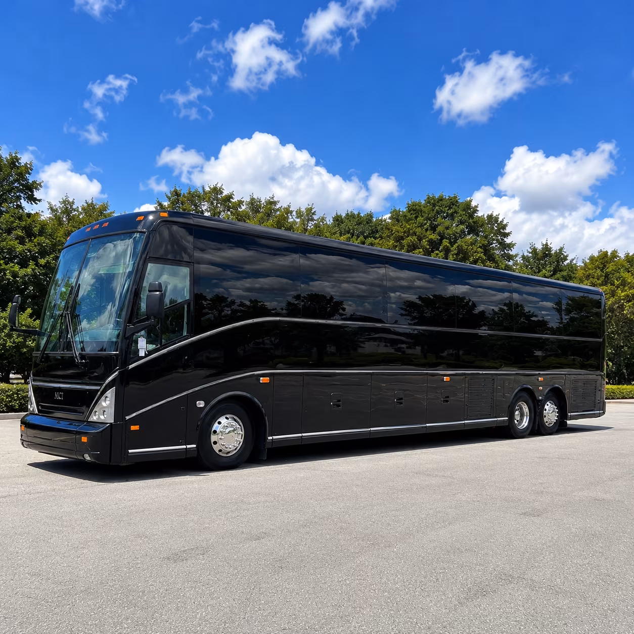 charter buses to fivepoint amphitheatre and irvine concert venues