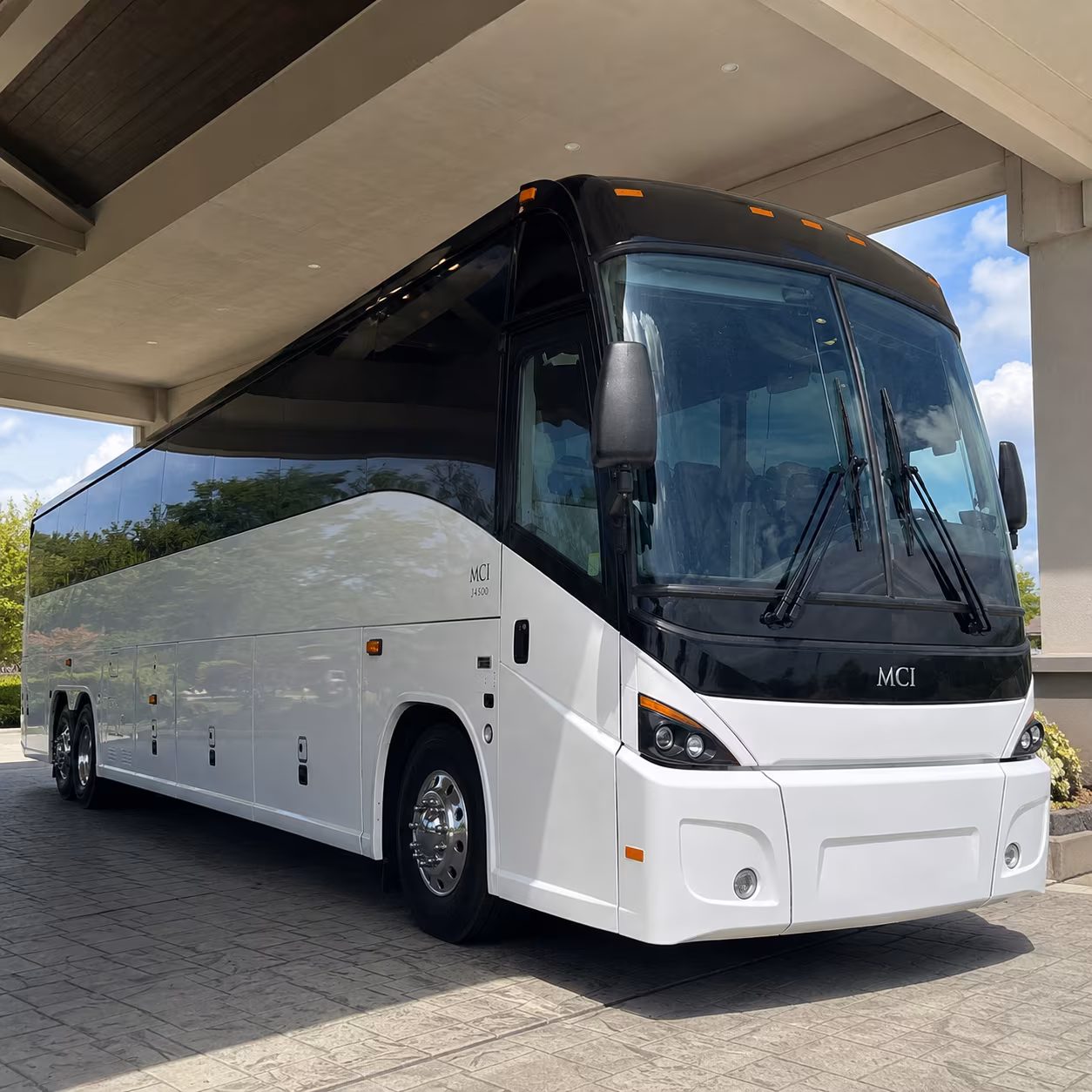 find the perfect transportation for your next airport transfer 1