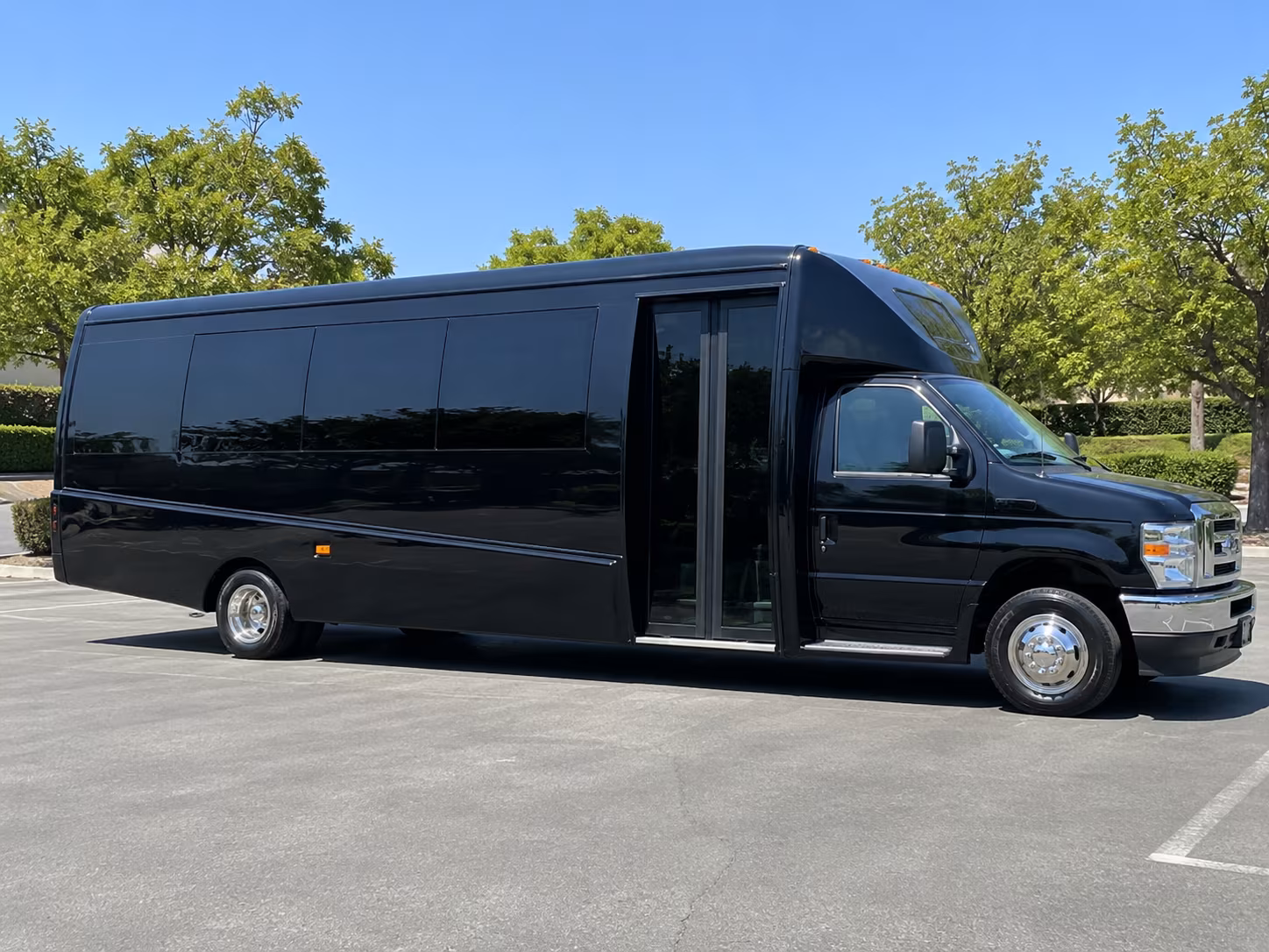 find the perfect transportation for your next prom 4