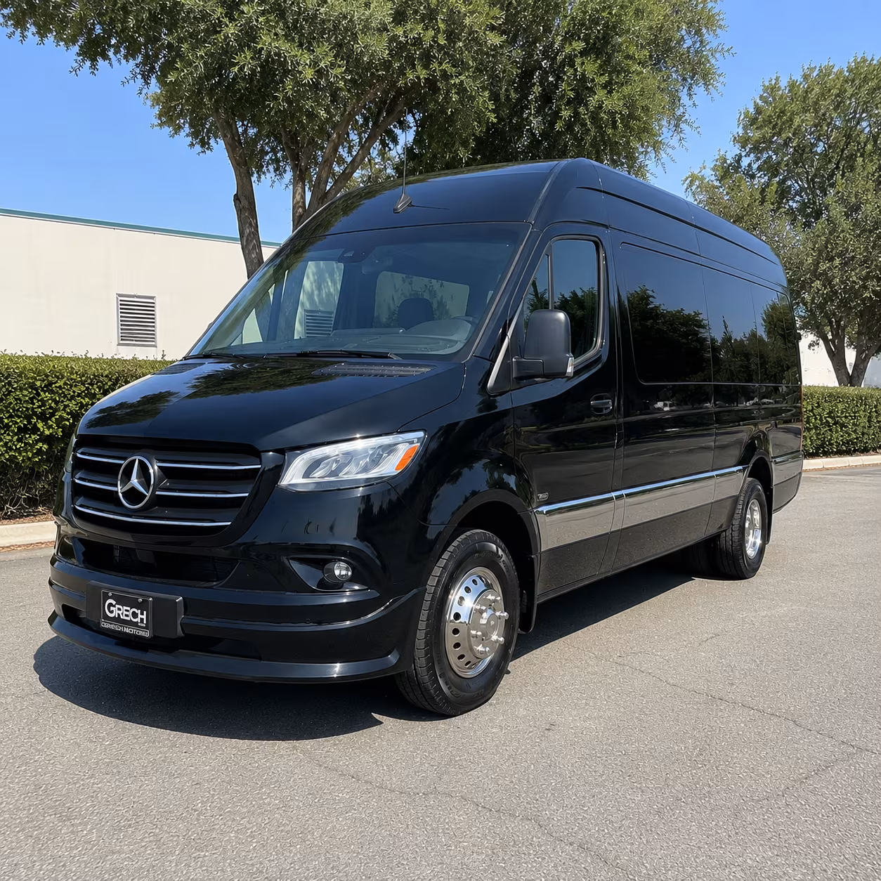huntington beach concert transportation onboard seating