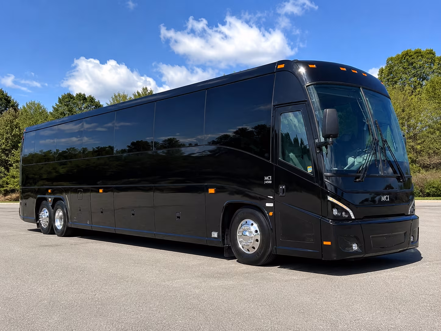 overnight and multi day bus rentals for huntington beach group tours