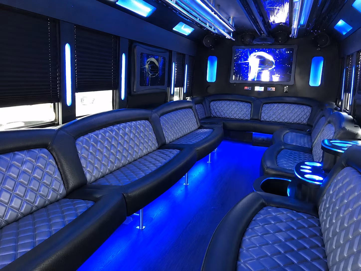 party buses for bachelorette wine tours through temecula wine country