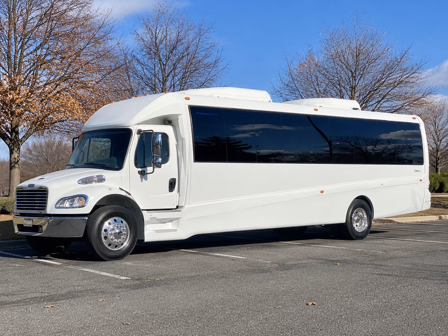 party buses for huntington beach bachelorette and bachelor weekends