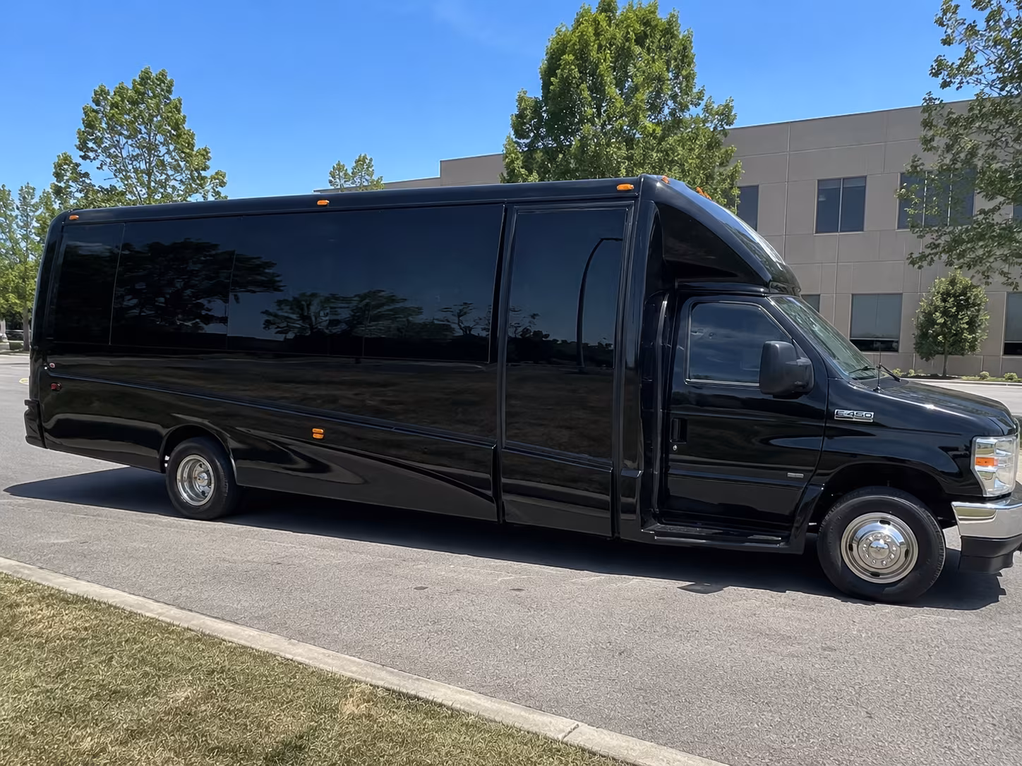 party buses to crypto com arena lakers clippers and kings games